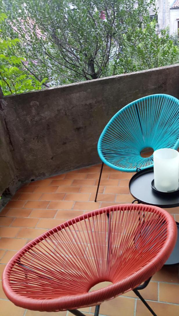 Le Moulin Aux Chandelles 2, Vacances & W-E, Vues Riviere, Montagne & Ville, Tout Confort Deconnecte, Eclairage Bougies, Connexions A 200M Au Centre Le Vigan Gite Les Amoureux De L'Arre, Randonnee Chemin De Saint-Guilhem-Le-Desert, Lire Profil Avant R Exterior photo