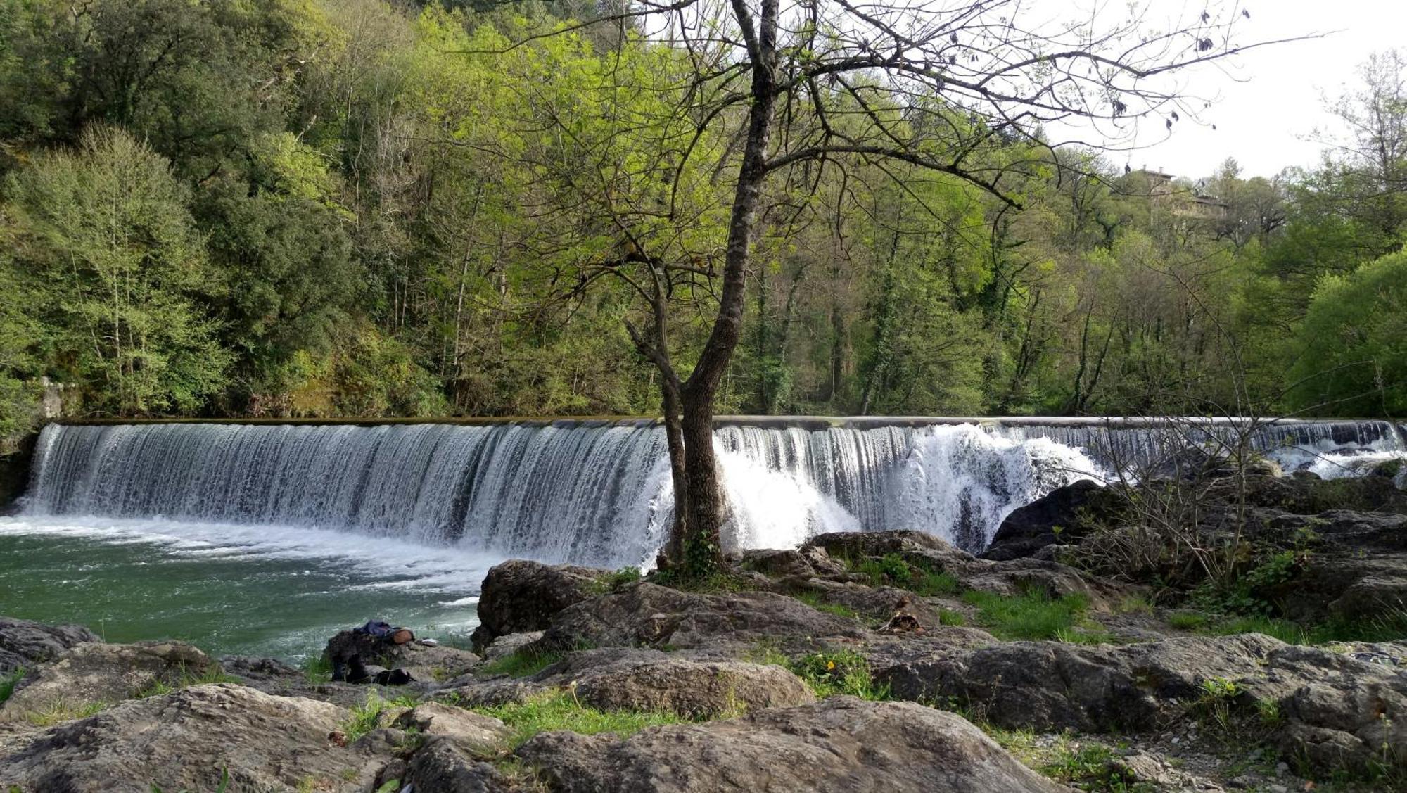 Le Moulin Aux Chandelles 2, Vacances & W-E, Vues Riviere, Montagne & Ville, Tout Confort Deconnecte, Eclairage Bougies, Connexions A 200M Au Centre Le Vigan Gite Les Amoureux De L'Arre, Randonnee Chemin De Saint-Guilhem-Le-Desert, Lire Profil Avant R Exterior photo