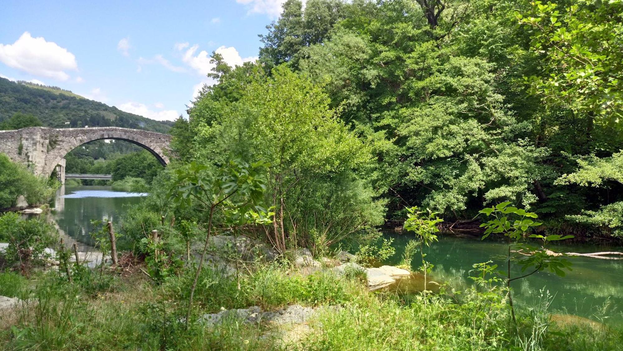 Le Moulin Aux Chandelles 2, Vacances & W-E, Vues Riviere, Montagne & Ville, Tout Confort Deconnecte, Eclairage Bougies, Connexions A 200M Au Centre Le Vigan Gite Les Amoureux De L'Arre, Randonnee Chemin De Saint-Guilhem-Le-Desert, Lire Profil Avant R Exterior photo